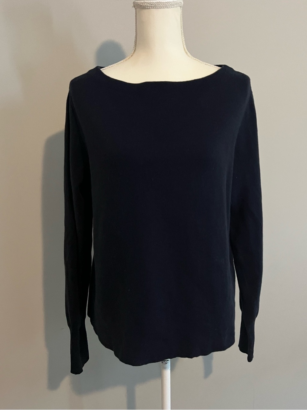 J. Crew Navy Blue Boatneck Long Sleeve Merino Wool Sweater Women’s Size Large